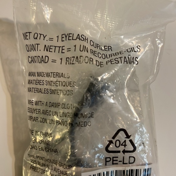 Avon Eye Lash Curler in Black New in Package With Instructions - Picture 5 of 7